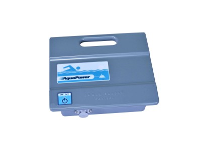 Робот-пылесоc Aquabot UR200