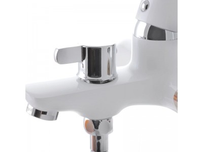 Смеситель для ванны IBERGRIF SQUARE M13222W (IB0033)